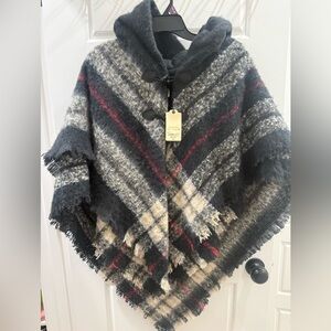 NWT St. John's Bay Black and Gray Poncho